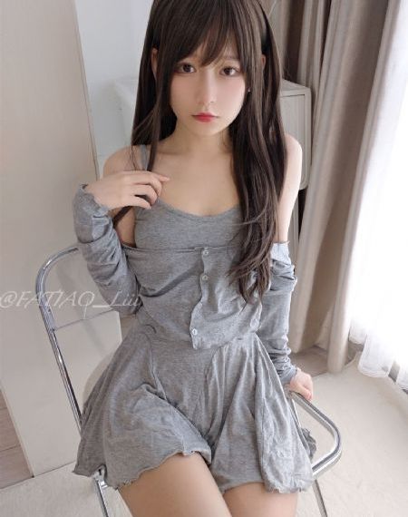 山东聊城一男子带两孩子落水