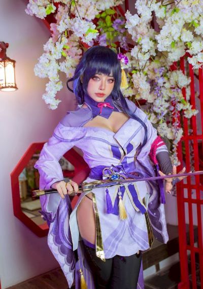 《乳色吐息》在线观看01