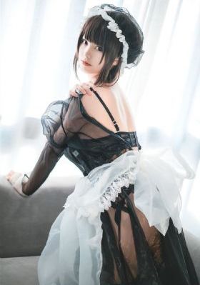 挖掘机挖土视频