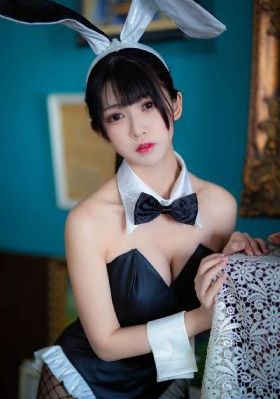 《高压监狱》